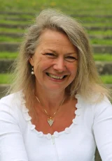 Helle Neergaard